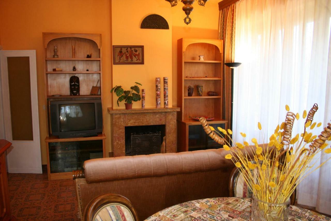 La Casa Di Rachele Apartment Sarteano Exterior photo